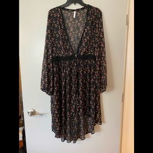 Black floral print sheer Boho duster top - Size XL